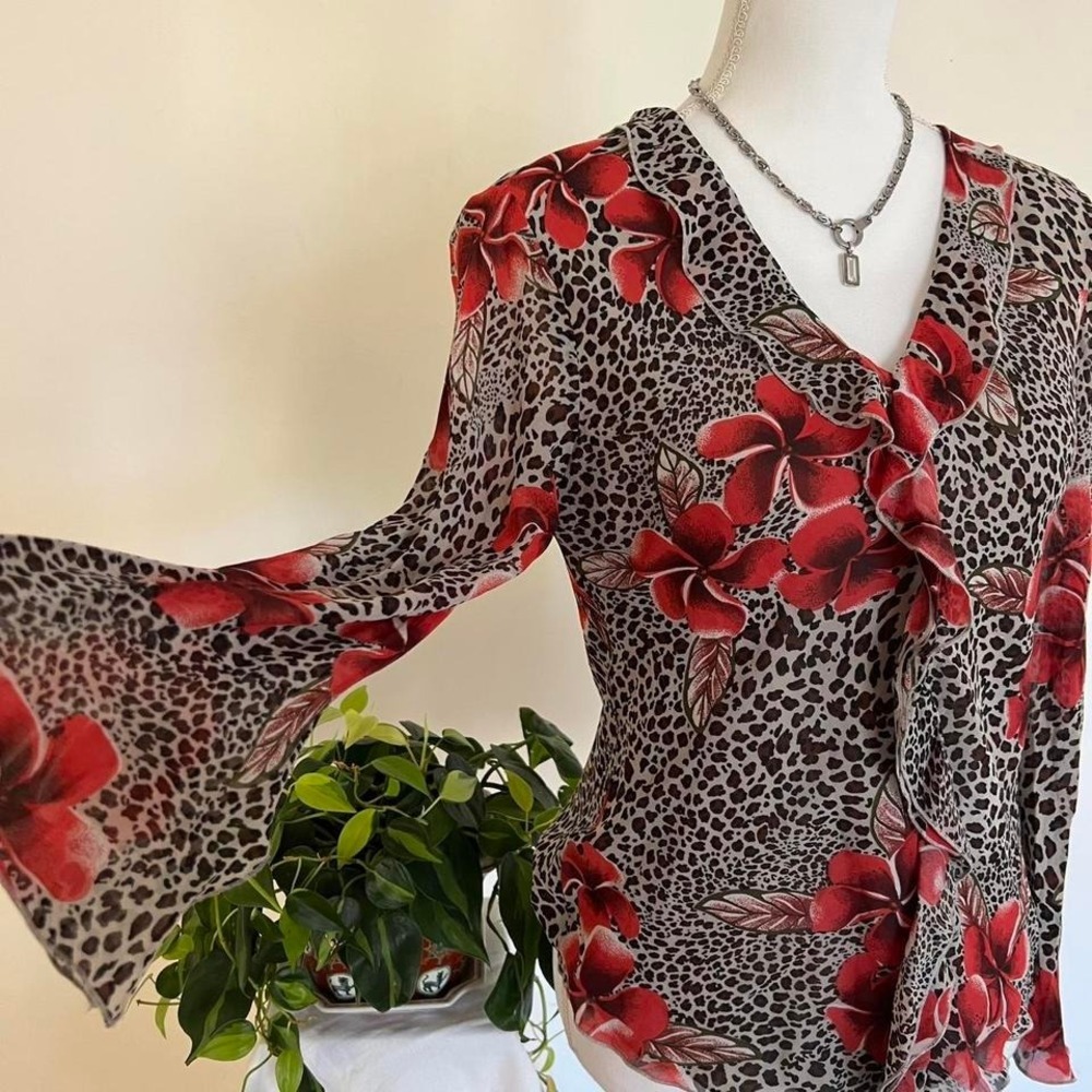 Y2K 100% Silk Sheer Bell Sleeve Ruffle Leopard Hibiscus Print Top - Picture 4 of 8